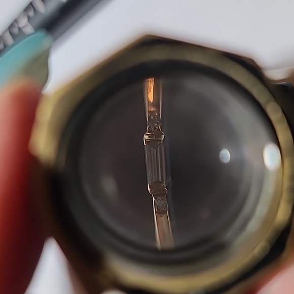 14KT yellow gold and diamond ring - Picture 2 of 7